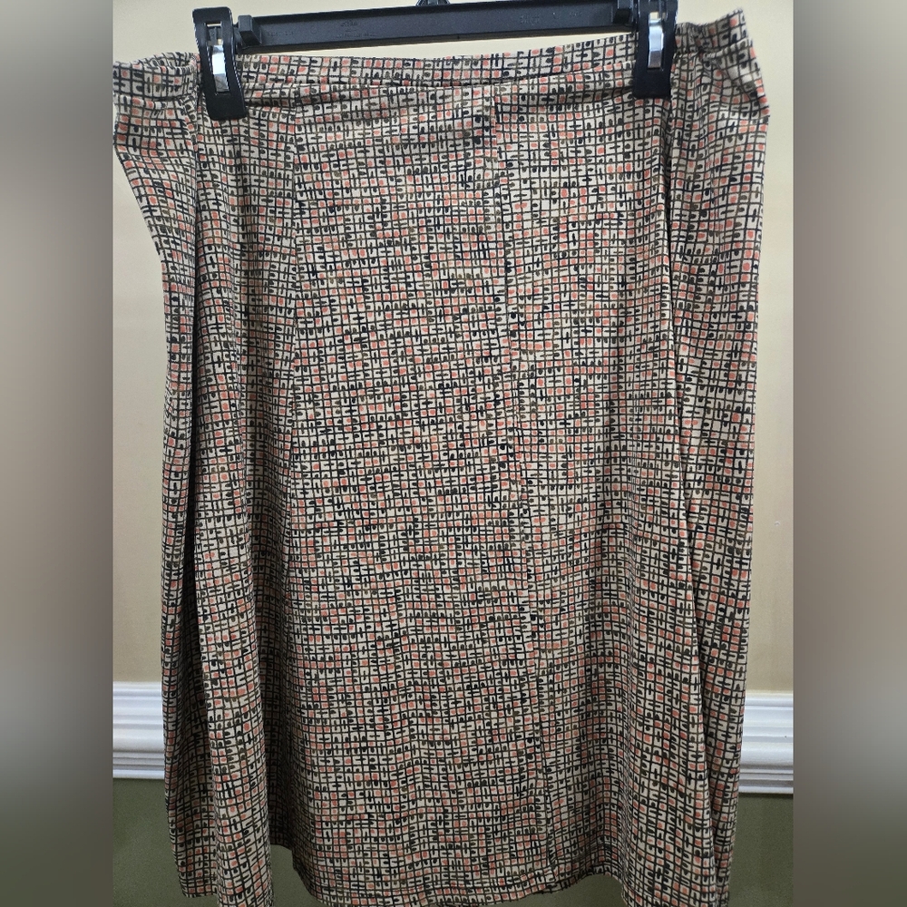 AXCESS (by Liz Clairborne) Pleated skirt